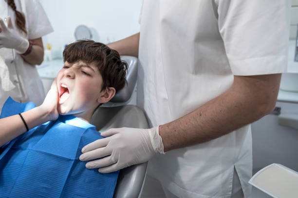 Best Urgent Dental Care  in Santa Moni, CA